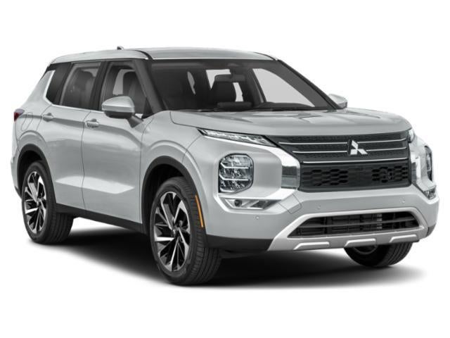 2023 Mitsubishi Outlander Base