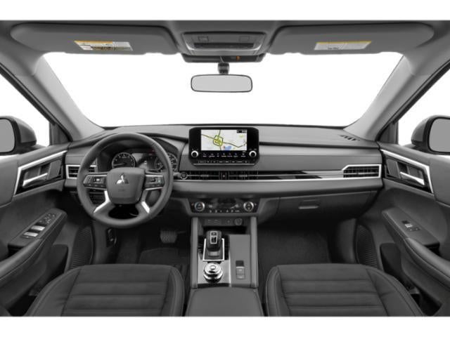 2023 Mitsubishi Outlander Base