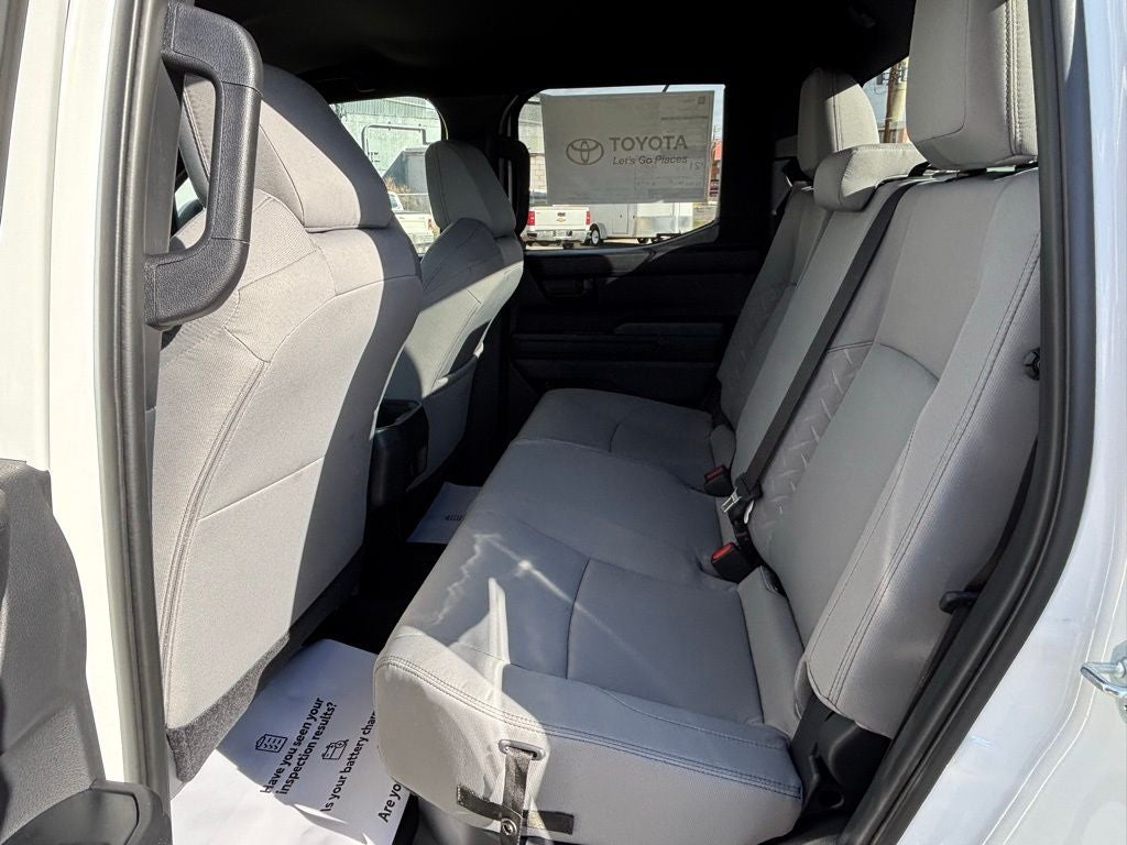 2025 Toyota Tacoma SR5 4X4