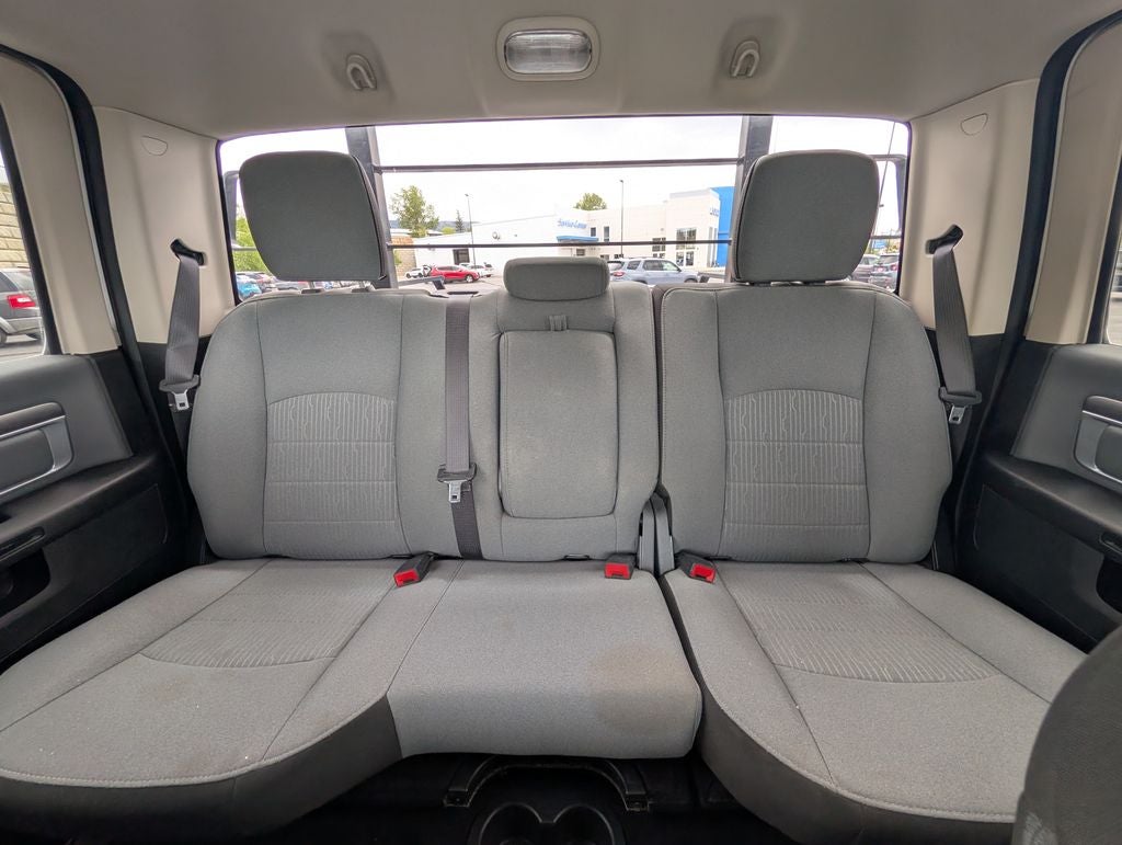 2022 RAM 1500 Classic SLT 4X4