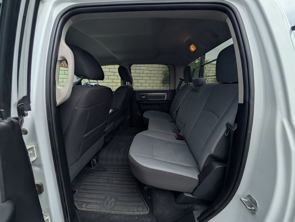 2022 RAM 1500 Classic SLT 4X4