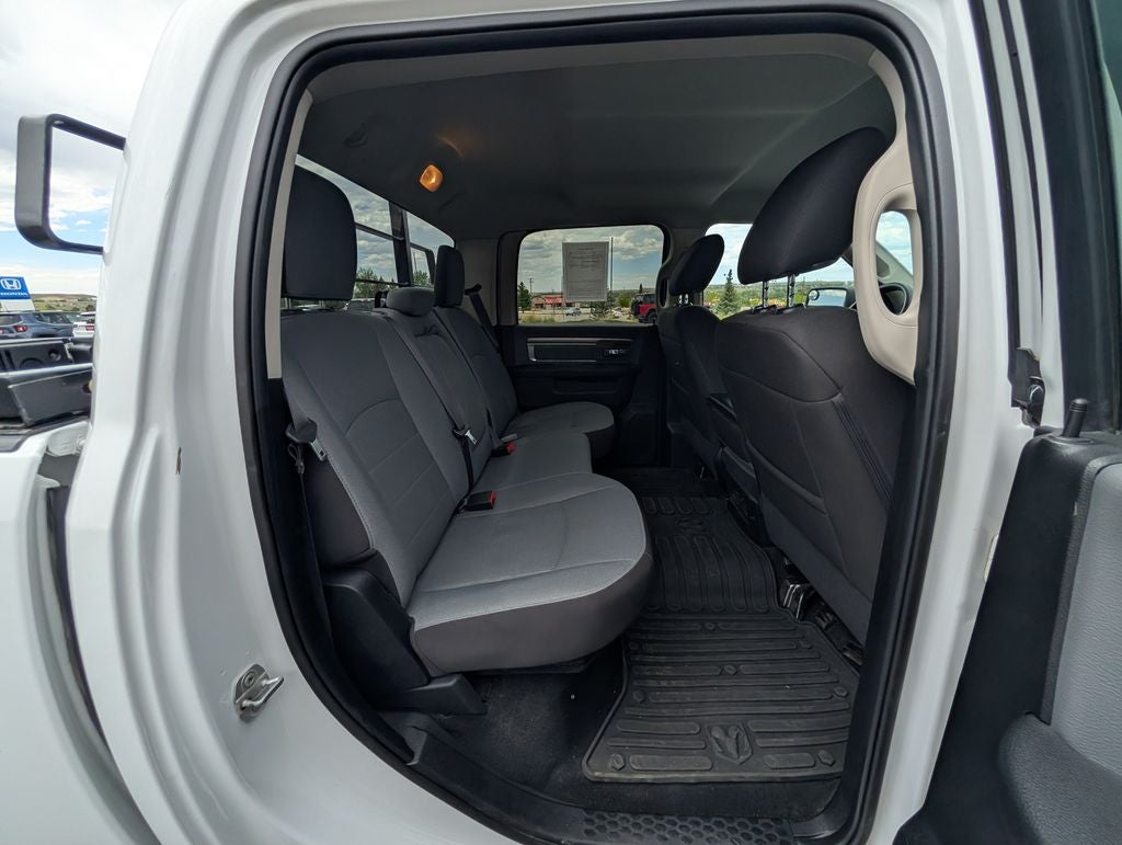 2022 RAM 1500 Classic SLT 4X4