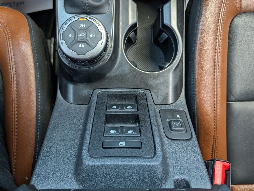 2023 Ford Bronco Outer Banks Sasquatch