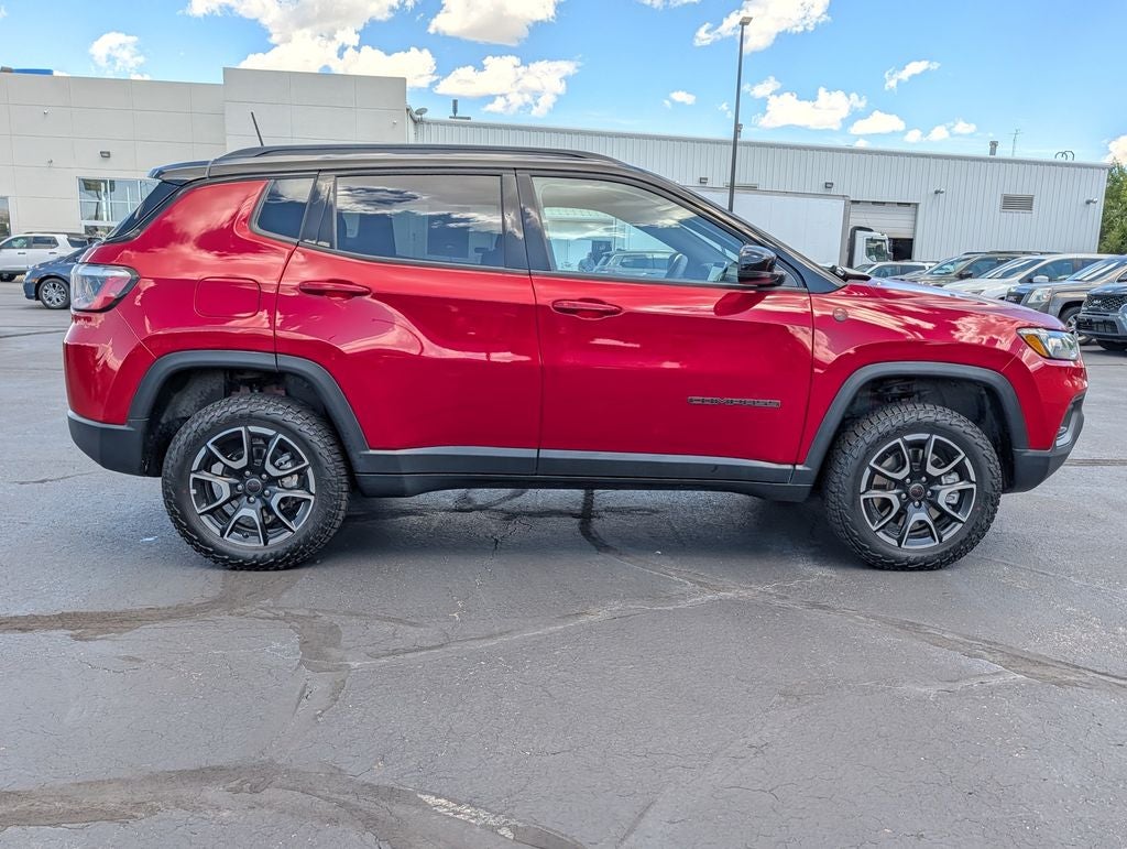 2025 Jeep Compass Trailhawk