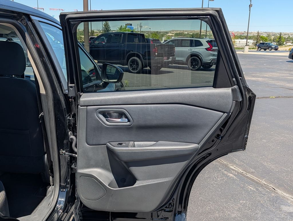 2025 Nissan Rogue SV AWD