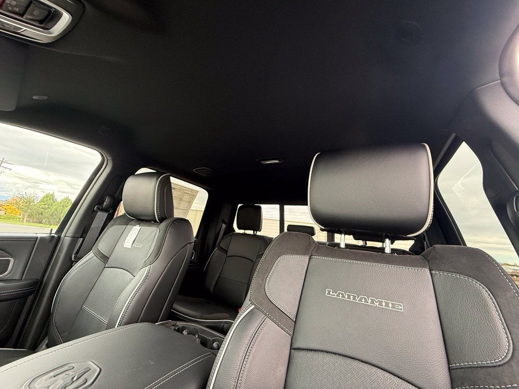 2027 RAM 3500 3500 LAIE CREW CAB 4X4 8' BOX