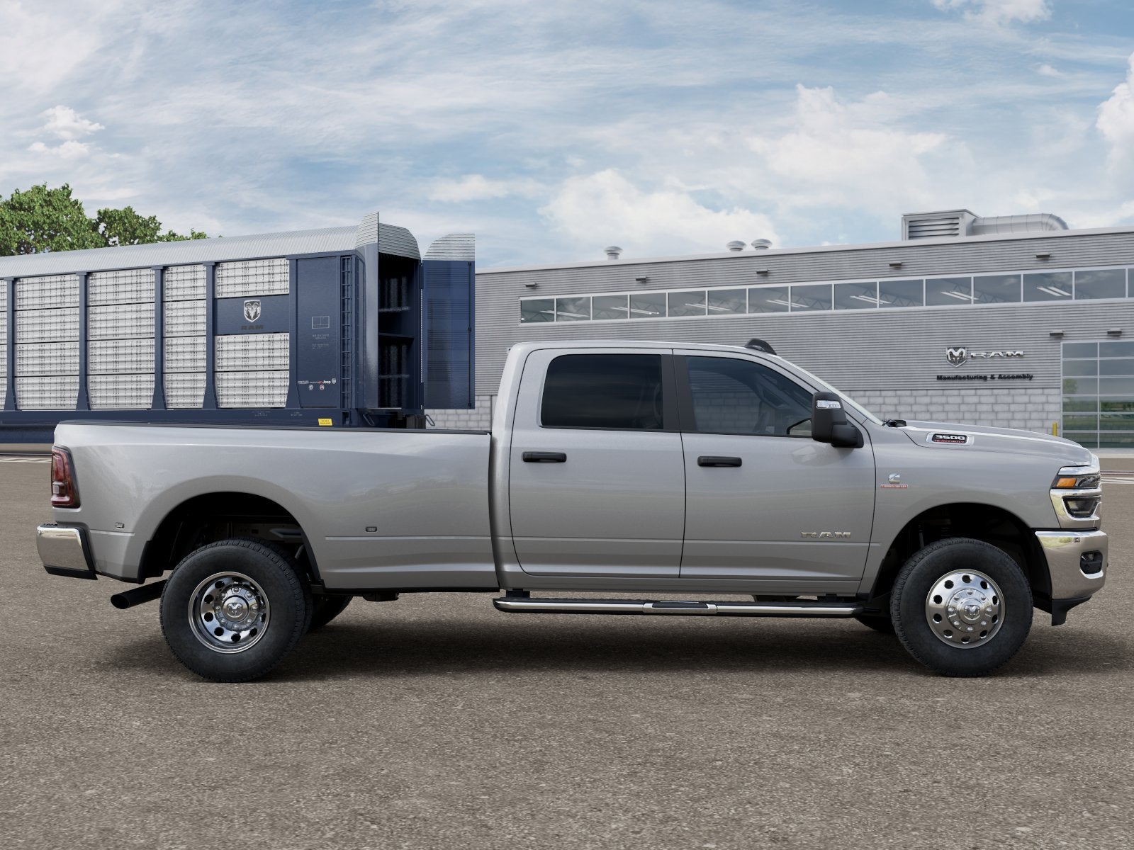 2027 RAM 3500 3500 BIG HORN CREW CAB 4X4 8' BOX