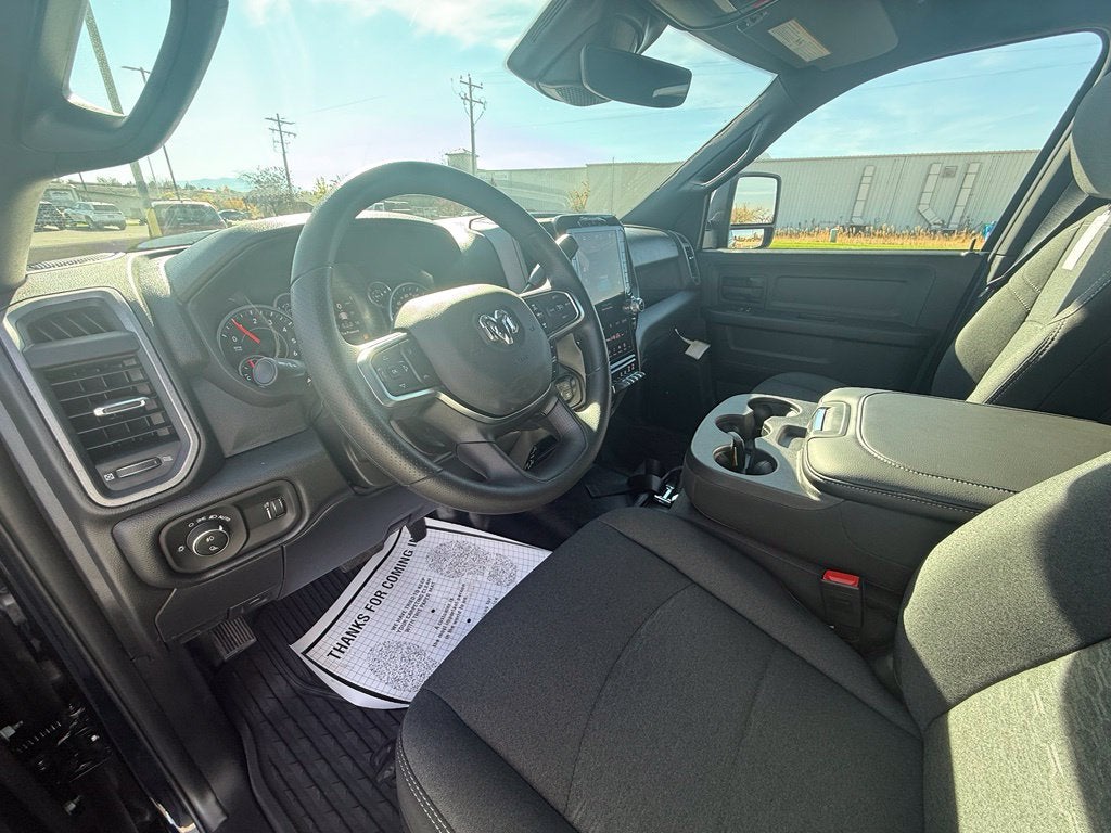 2027 RAM 2500 2500 TRADESMAN CREW CAB 4X4 6'4' BOX