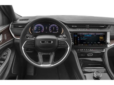 2027 Jeep Grand Cherokee Altitude