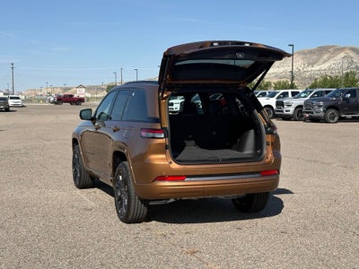 2026 Jeep Grand Cherokee Limited Reserve