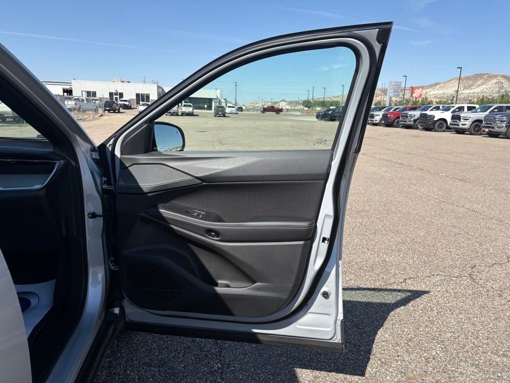 2026 Jeep Cherokee Laredo Hybrid