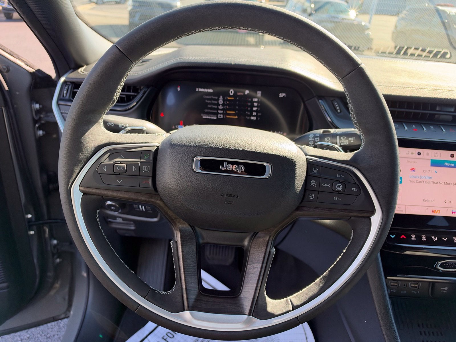 2027 Jeep Grand Cherokee LIMITED 4X4