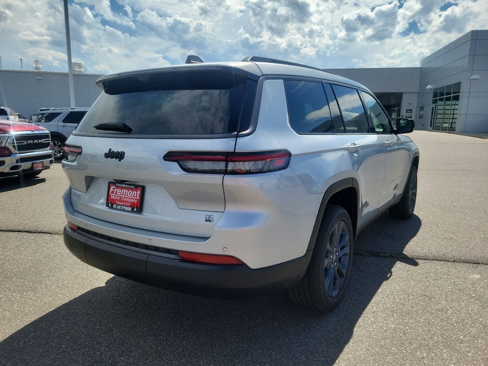 2026 Jeep Grand Cherokee 85th Anniversary Edition