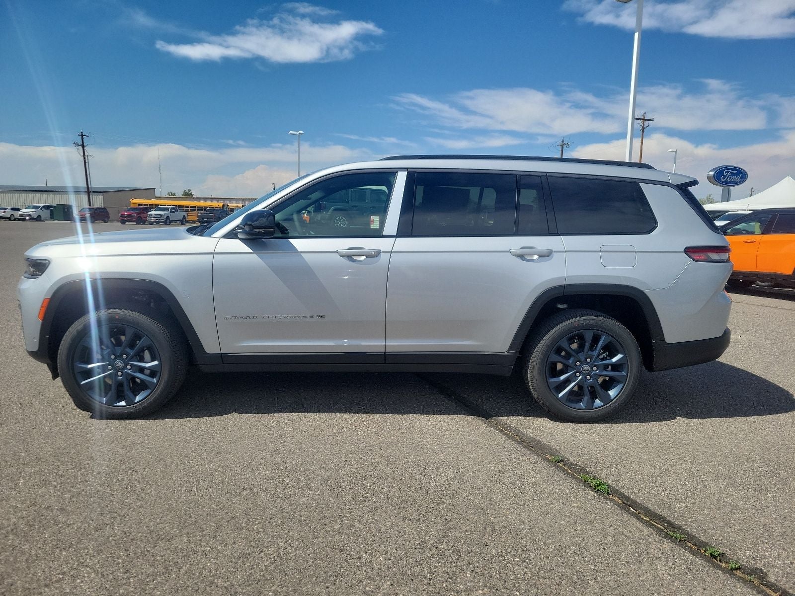 2026 Jeep Grand Cherokee 85th Anniversary Edition
