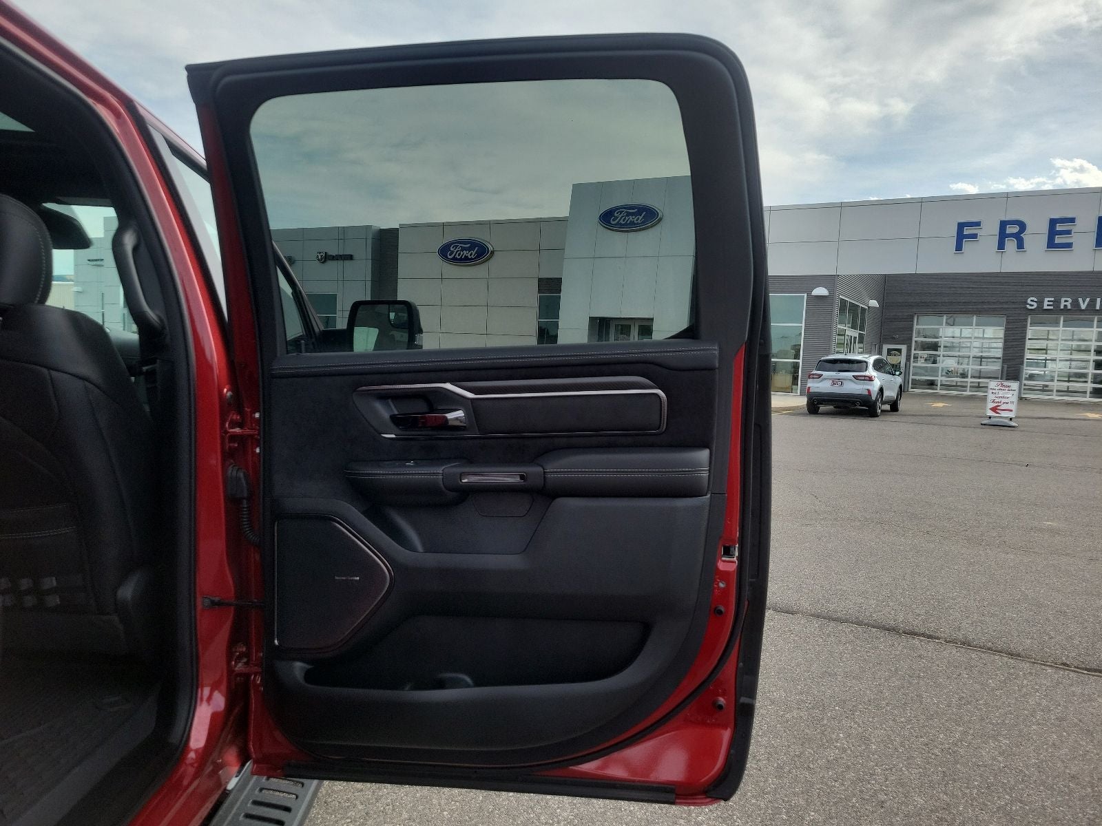 2026 RAM 1500 RHO
