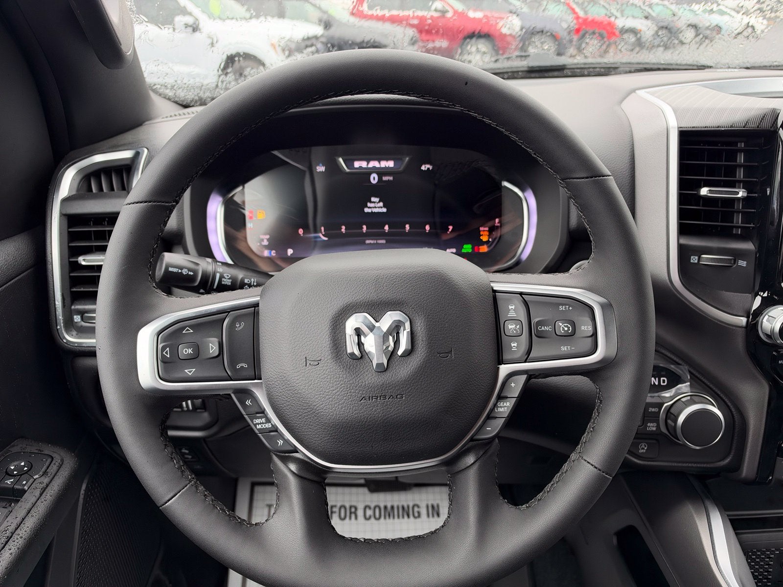 2027 RAM 1500 1500 BIG HORN CREW CAB 4X4 5'7' BOX