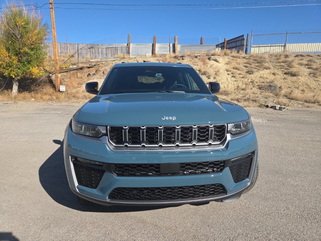 2027 Jeep Grand Cherokee L Limited