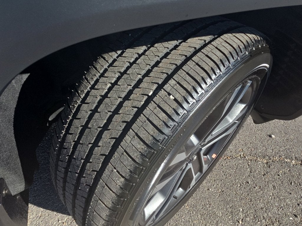 2027 Jeep Grand Cherokee L Limited