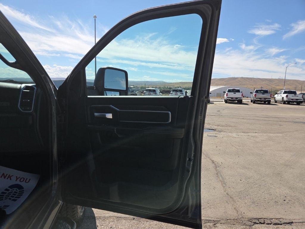 2027 RAM 3500 Big Horn Night Edition