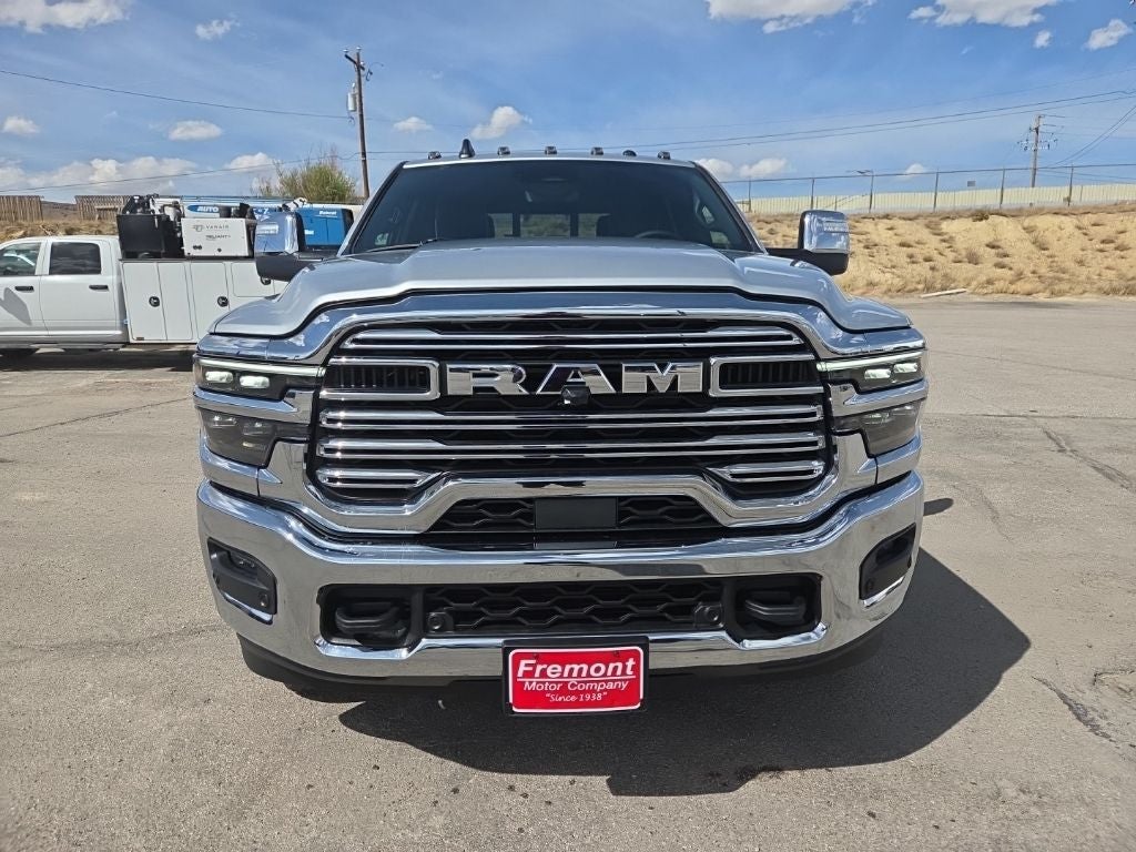 2027 RAM 3500 Laramie DRW