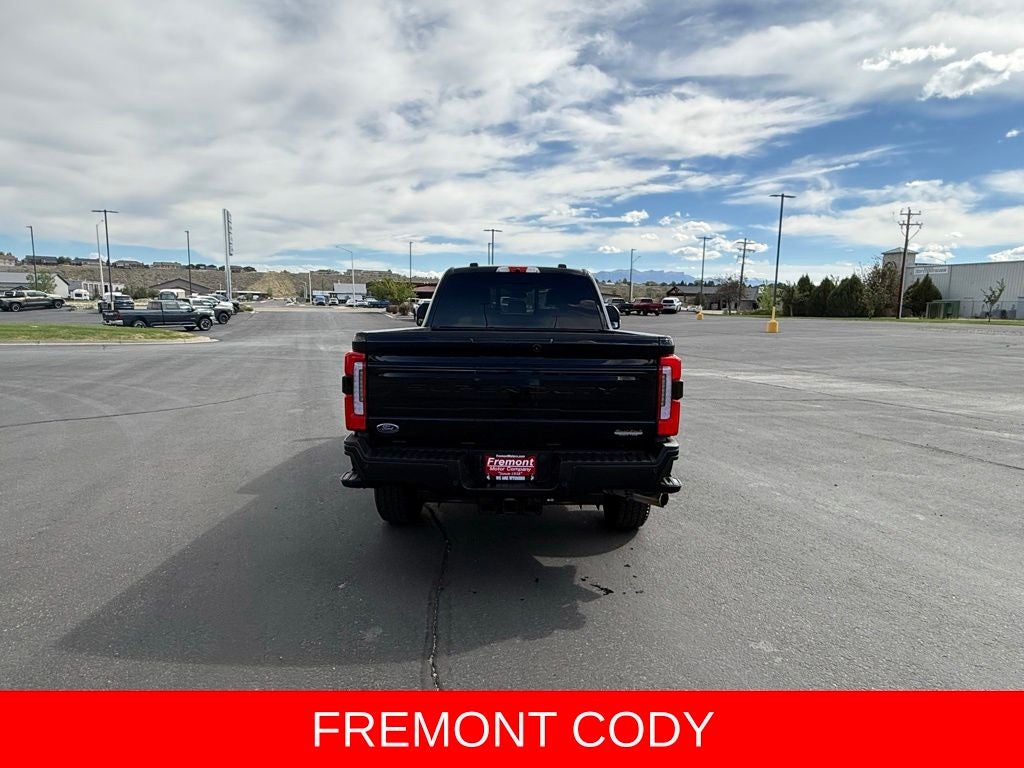 2025 Ford F-350SD Platinum