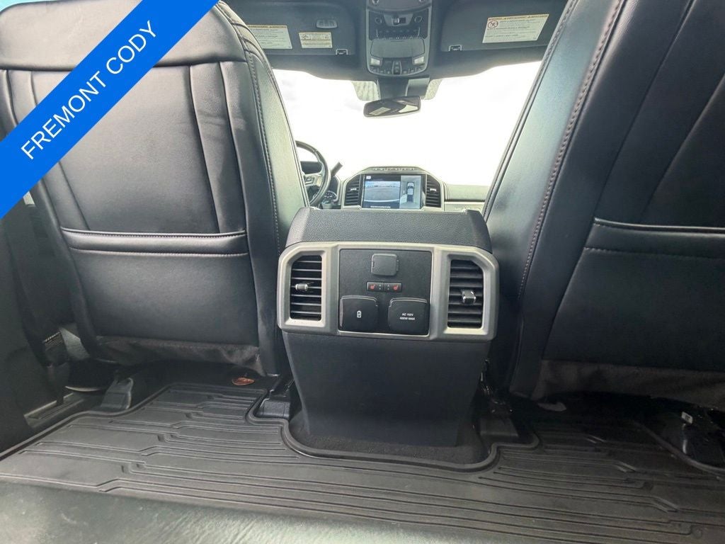 2022 Ford F-350SD Platinum