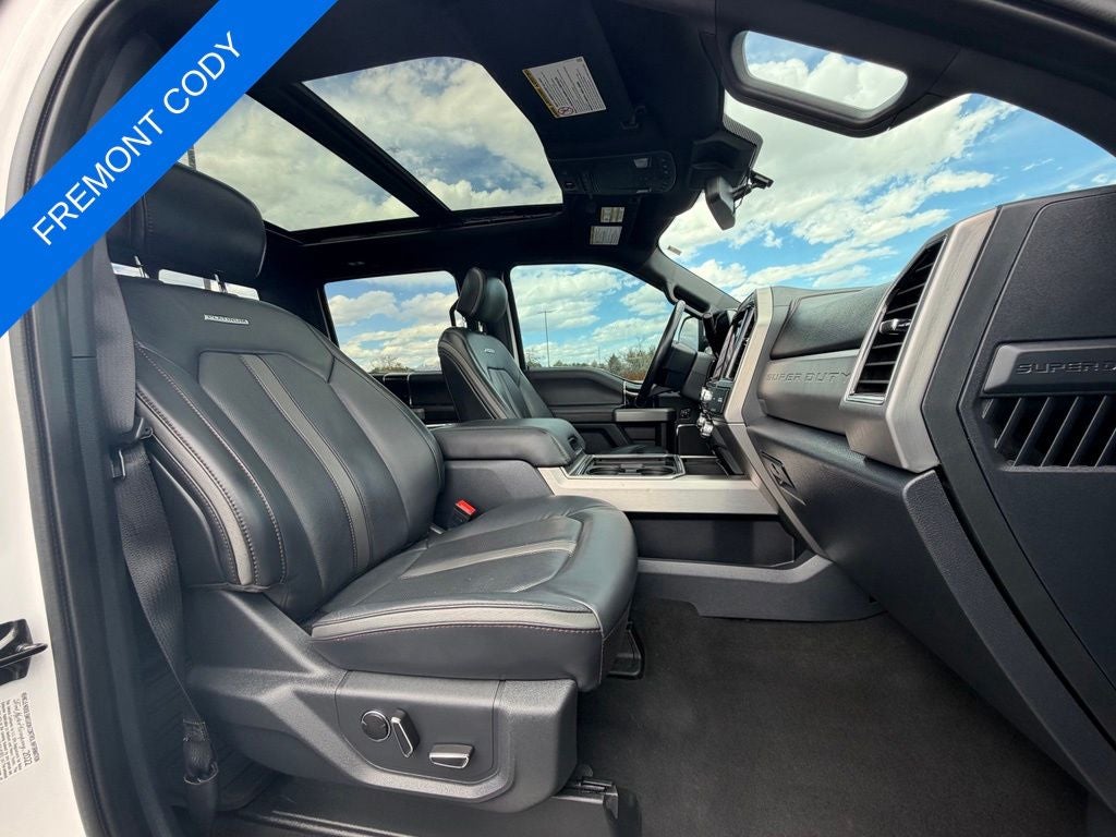 2022 Ford F-350SD Platinum