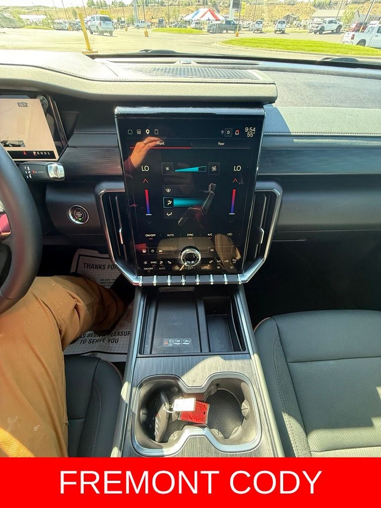 2025 GMC Acadia AT4