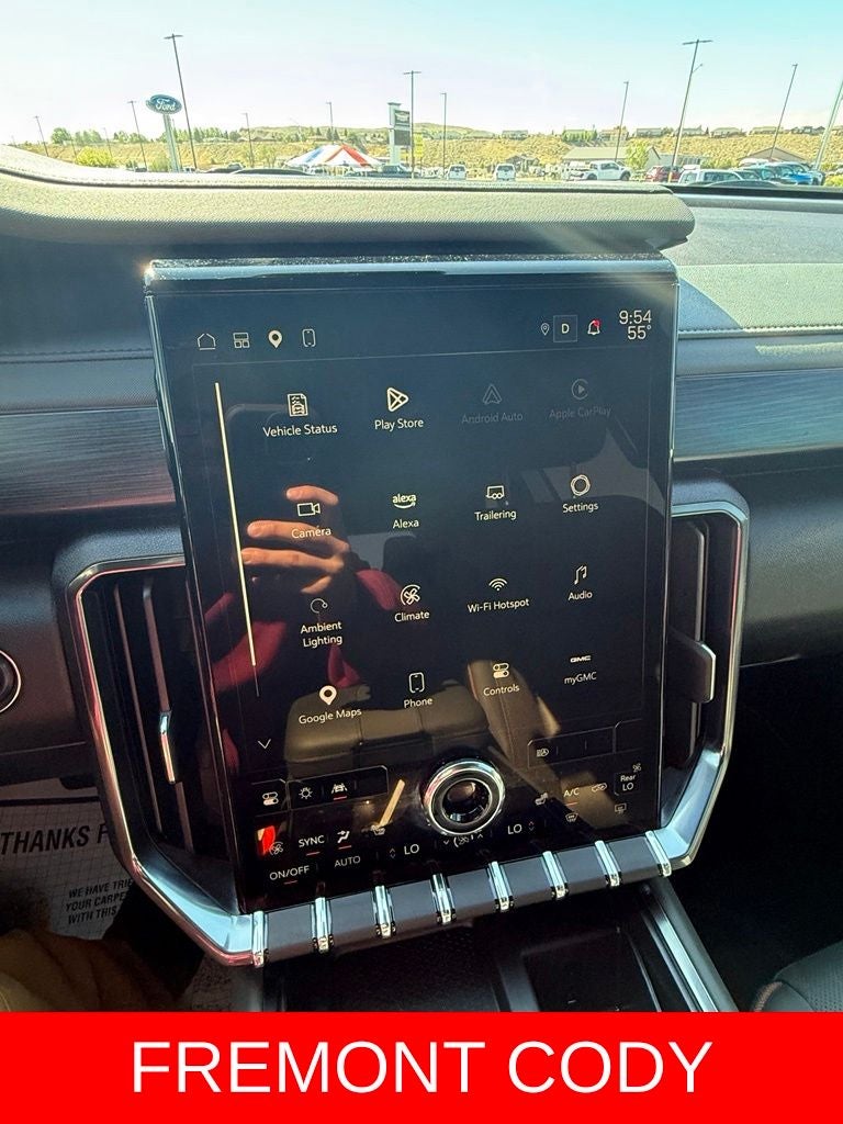 2025 GMC Acadia AT4