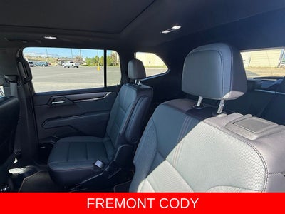 2025 GMC Acadia AT4