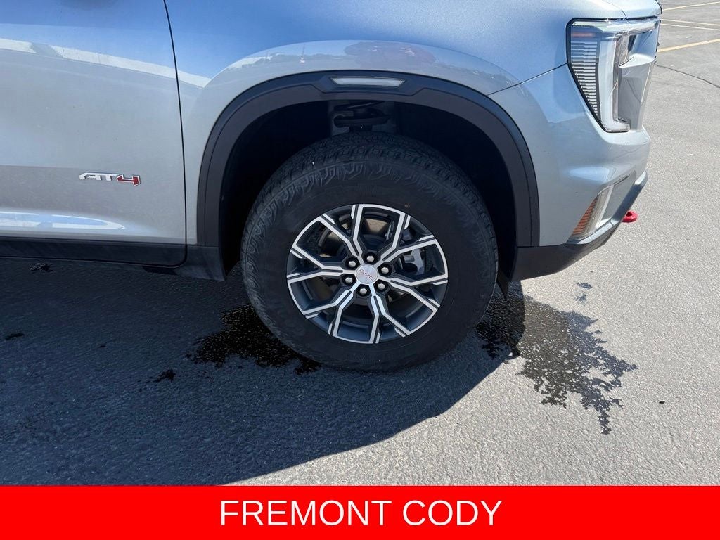 2025 GMC Acadia AT4