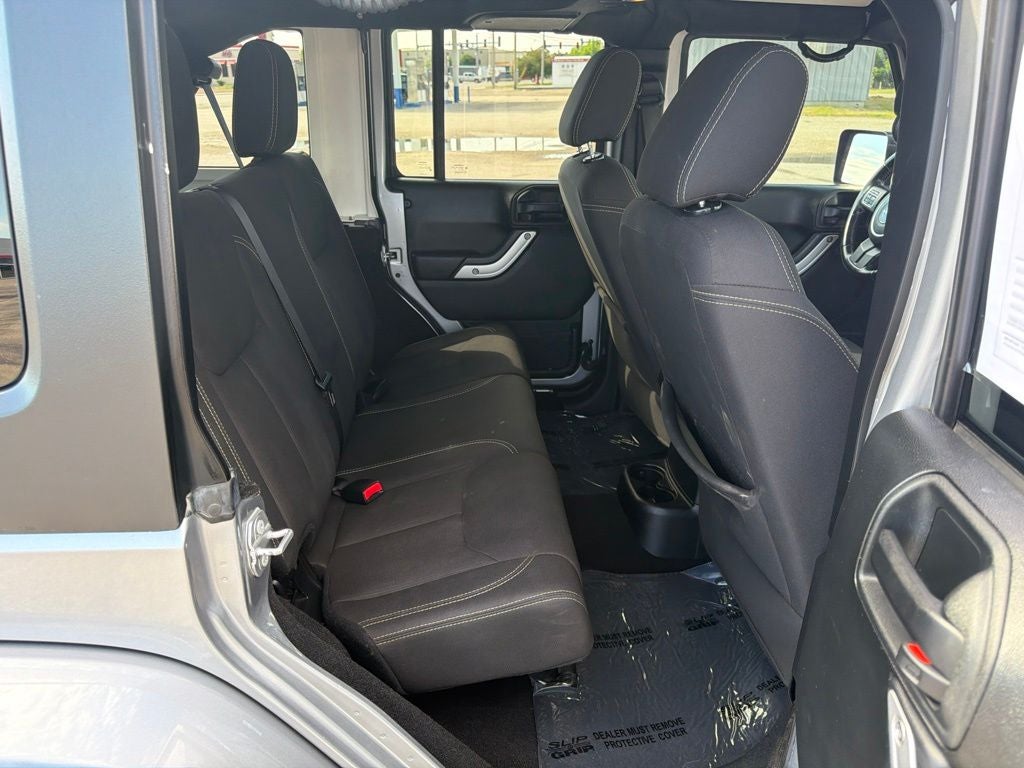 2017 Jeep Wrangler Unlimited Sahara