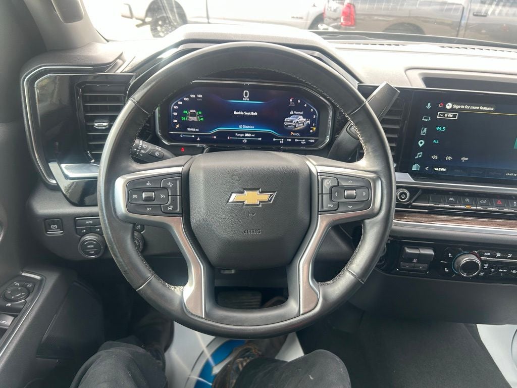 2025 Chevrolet Silverado 1500 LT LT1