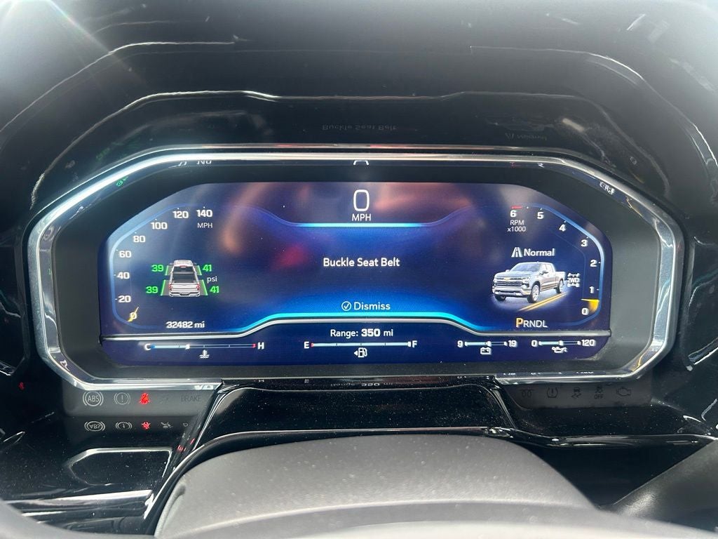 2025 Chevrolet Silverado 1500 LT LT1