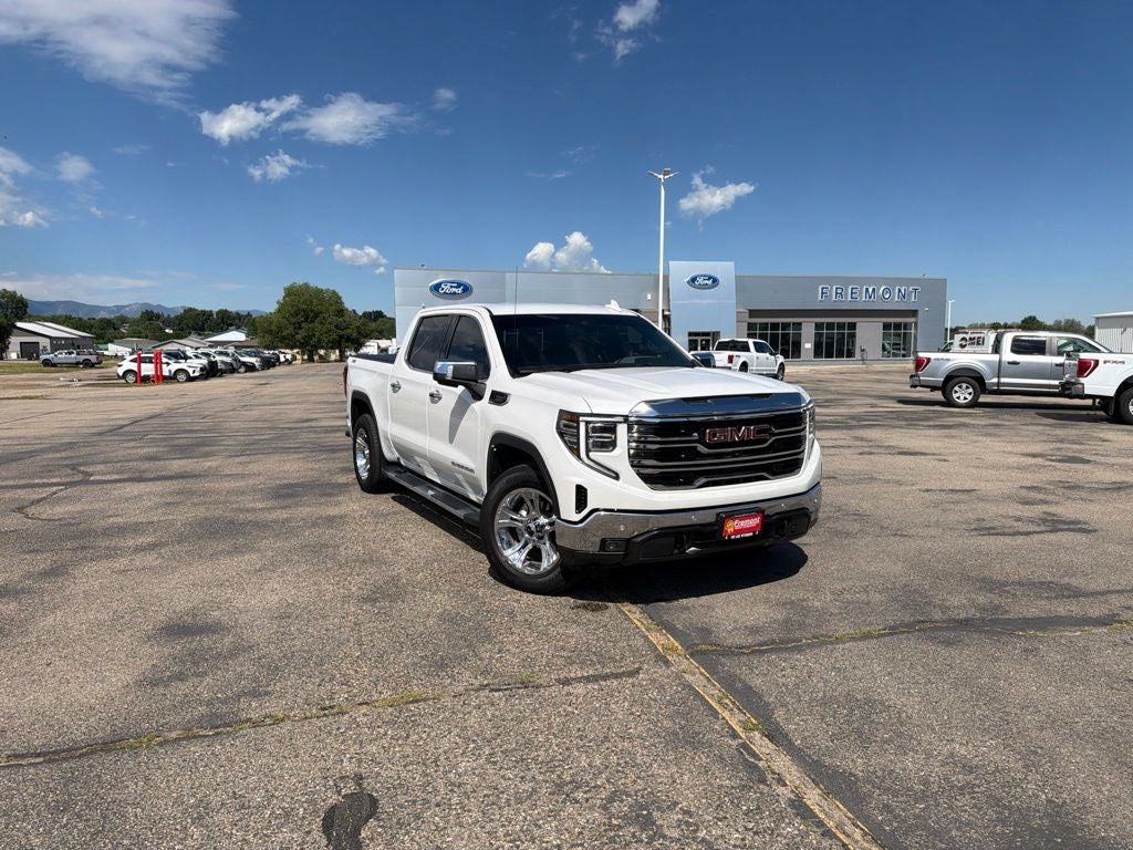 2022 GMC Sierra 1500 SLT