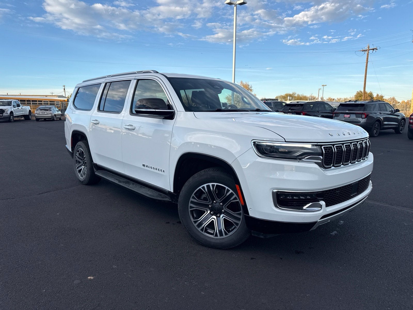 2024 Jeep Wagoneer L Series II 4x4