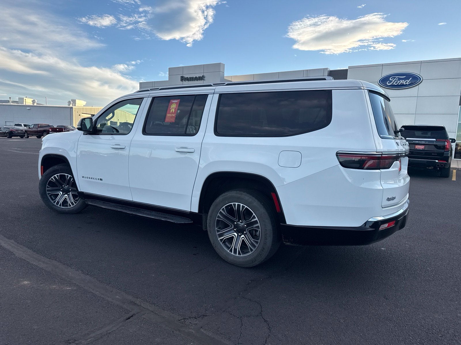 2024 Jeep Wagoneer L Series II 4x4
