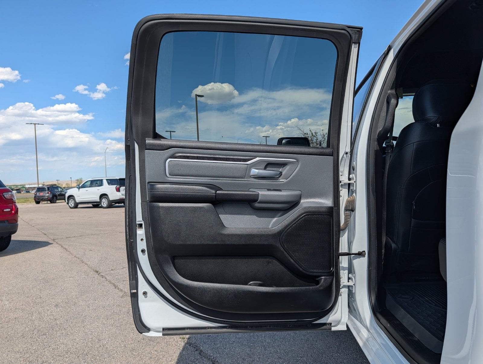 2023 RAM 1500 Big Horn Crew Cab 4x4 5'7' Box