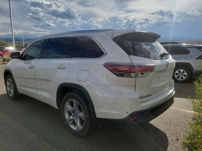 2016 Toyota Highlander Base