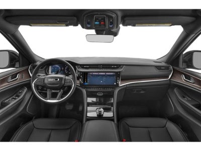 2027 Jeep Grand Cherokee Laredo